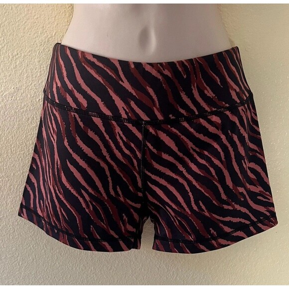 IAB No Ride Shorts Women's Animal Print Active Stretchy Pull On Size 10 Large - Picture 1 of 5